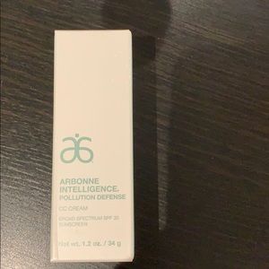 Arbonne cc cream /fluid